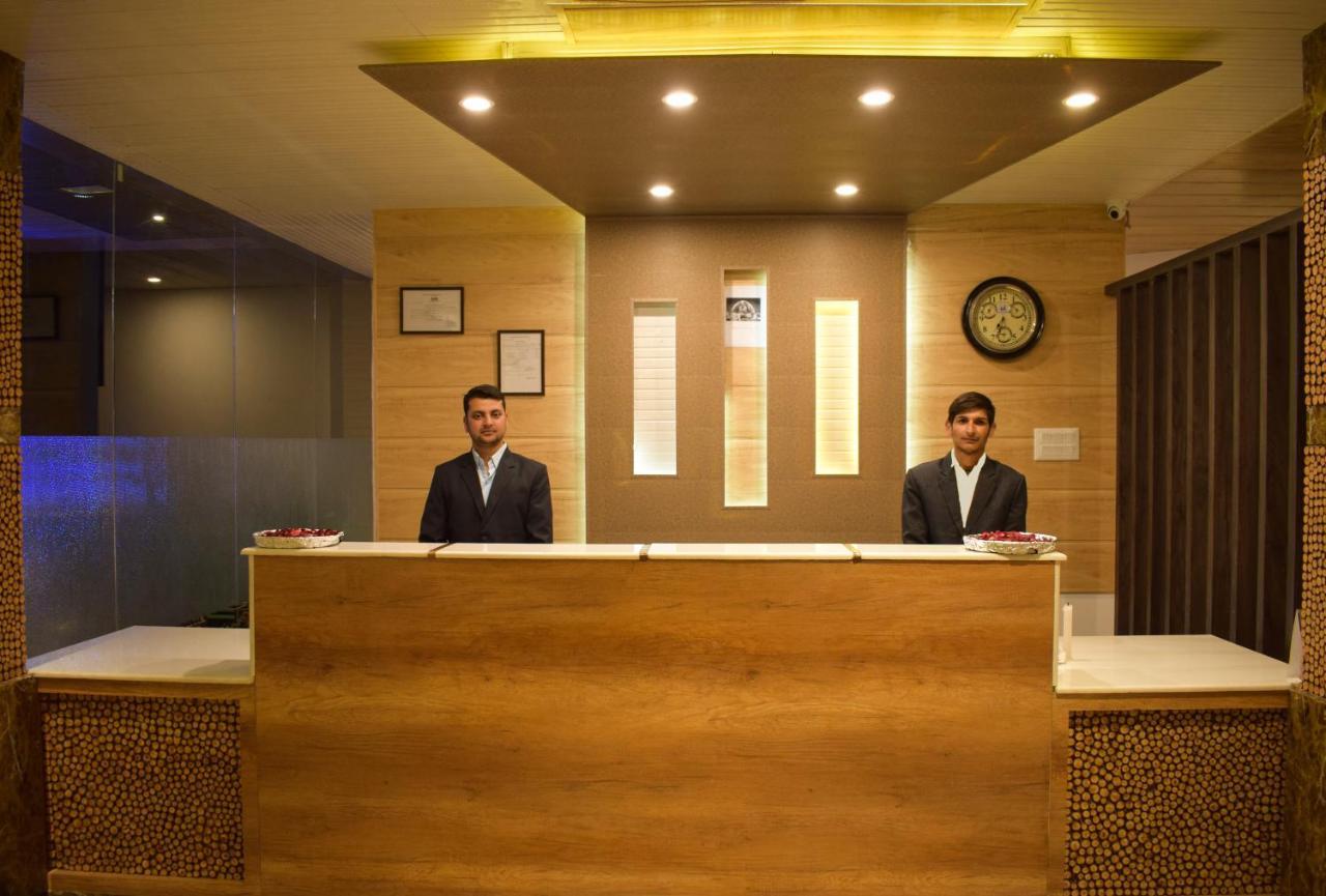 Aachman Nature Valley Resort 西姆拉 外观 照片